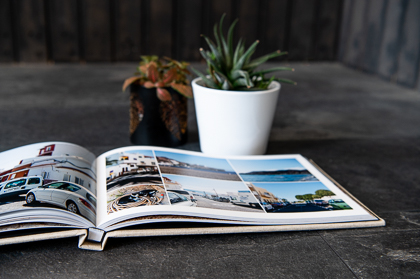 Fotobuch mit dünnen Seiten und Leinencover